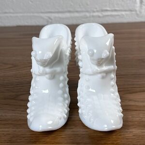 VTG Westmoreland Milk Glass Hobnail Cat Slipper Shoe Open Salt Cellar Pair